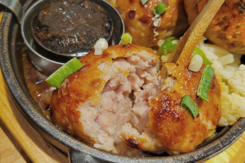 日式照燒醬豬肉漢堡排 日式照燒醬豬肉漢堡排