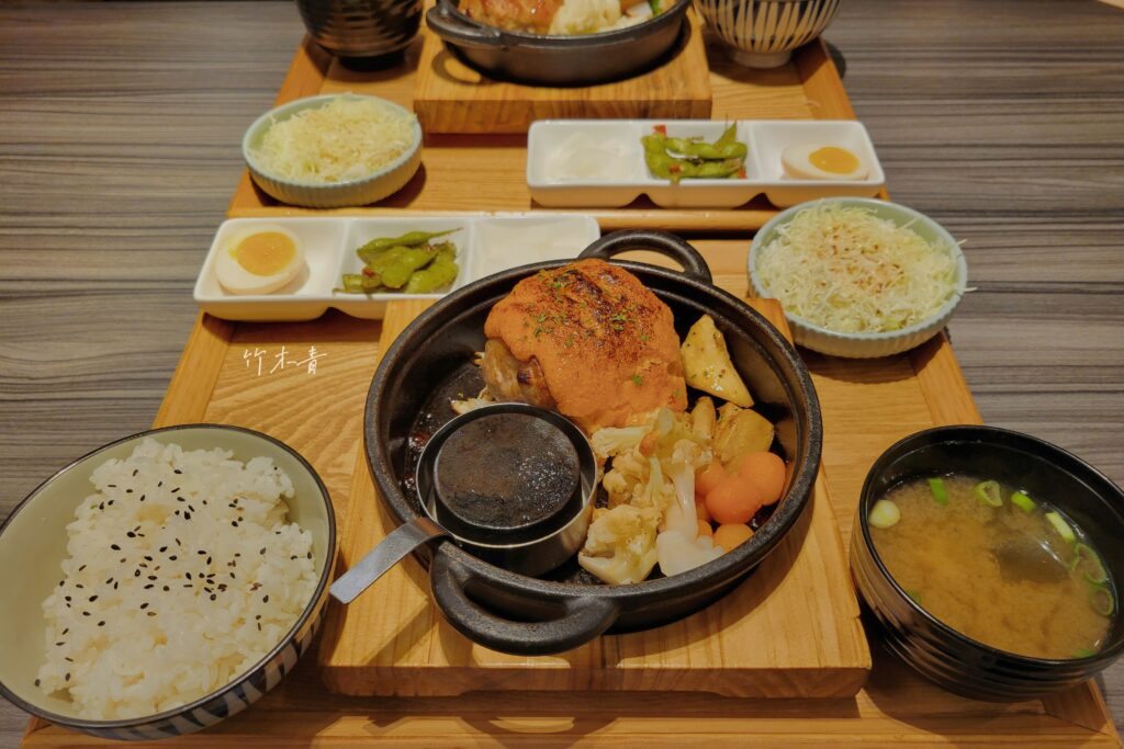 大河牧場漢堡排專賣店 大河牧場漢堡排專賣店